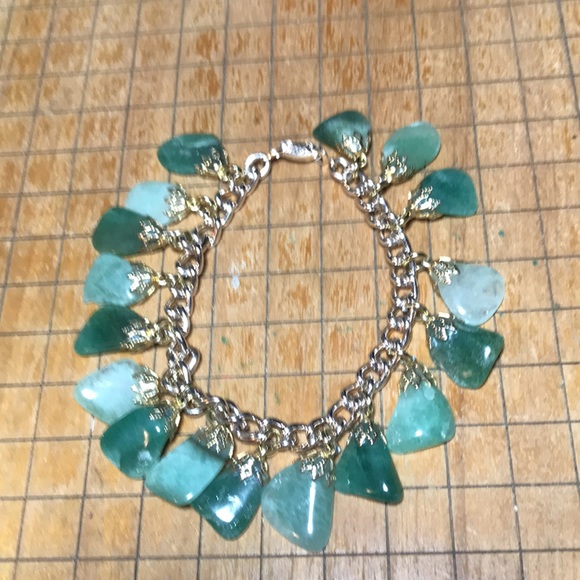 Germany Dangling Adventurine Polished Semiprecious Stone Crystal Bracelet 7.5”L - Picture 5 of 8